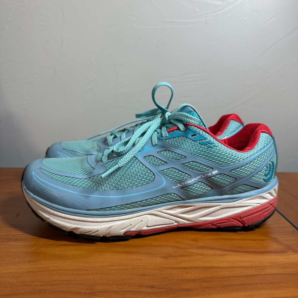 Topo Athletic Ultrafly‎ 2 Women's Sneakers Running Shoes Teal Ice Blue W9.5